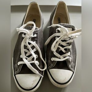 Converse Low Rise All Star Women’s Shoe Sneaker Gray Size 7